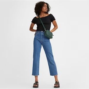 Levi’s Ribcage Straight Ankle Jean